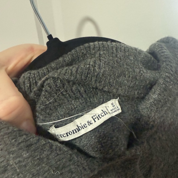 Abercrombie & Fitch Charcoal Sweater S - Picture 5 of 9